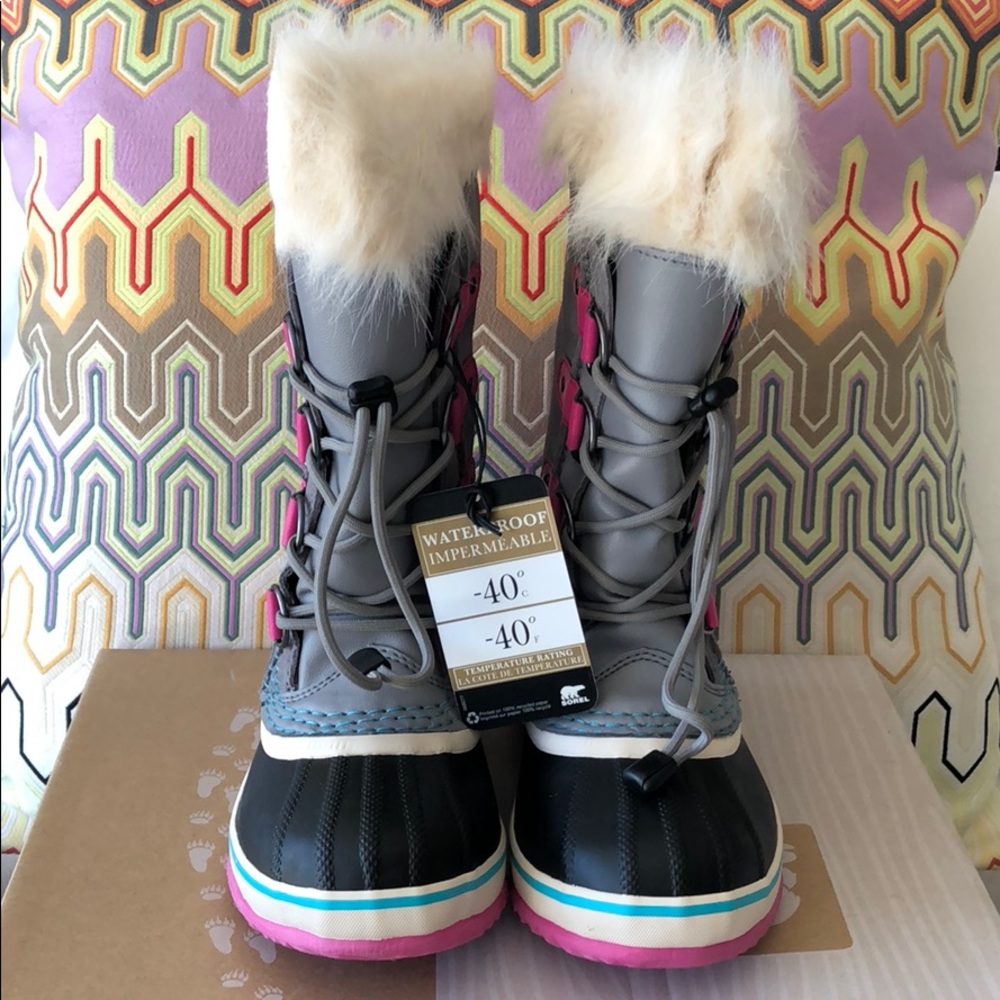 Girls Sorel Joan of Arctic boots